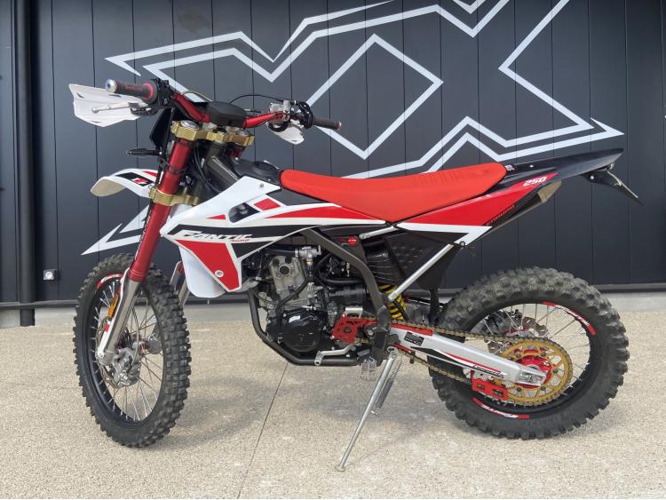 FANTIC XEF 250 TRAIL