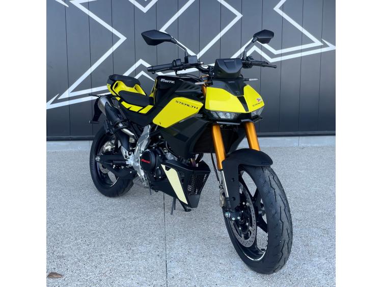 FANTIC 125 STEALTH