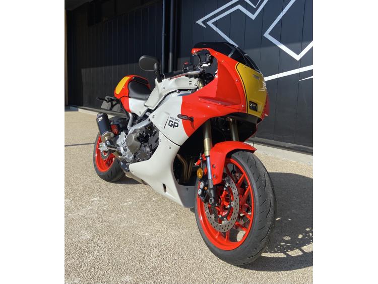 YAMAHA XSR 900 GP