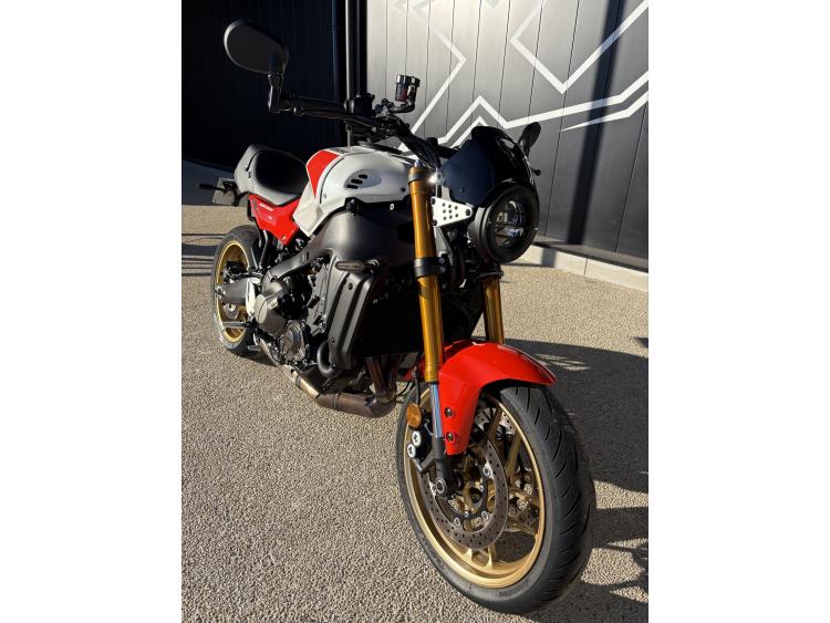YAMAHA XSR 900