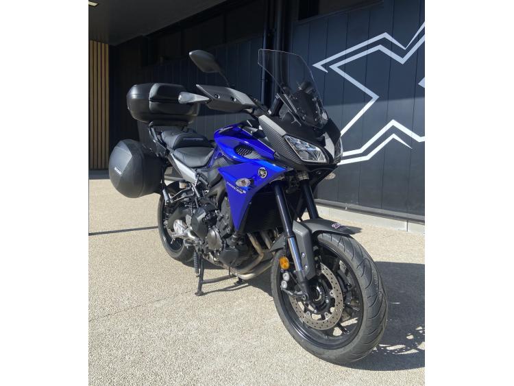 YAMAHA TRACER 900